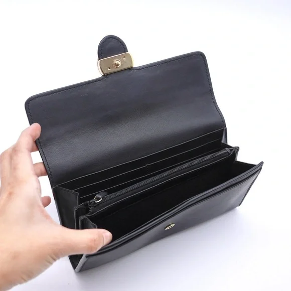 🍓GUCCI Logo Wallet - Picture 3 of 9